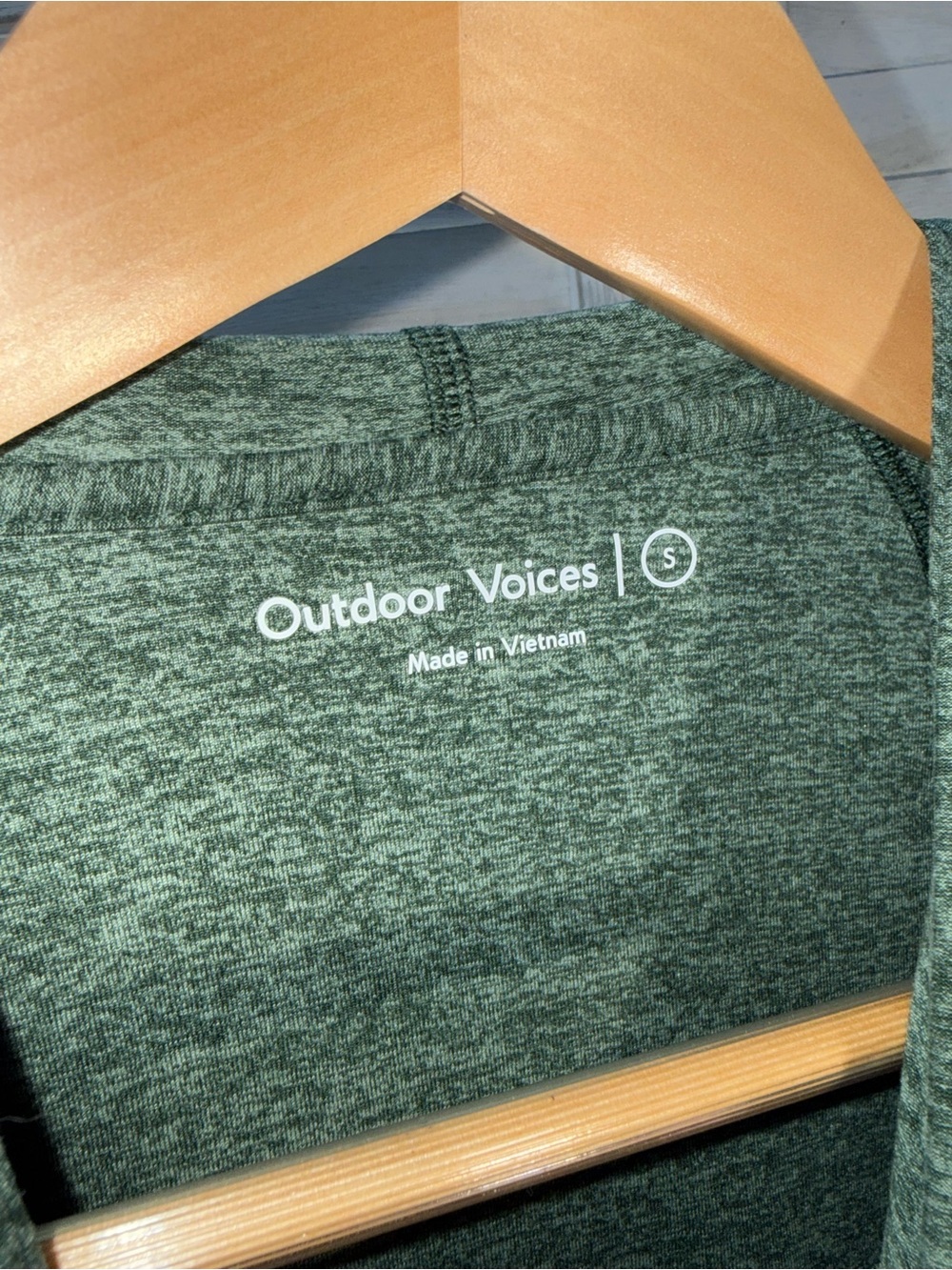 Outdoor Voices CloudKnit Hoodie Heather Green S EUC - Picture 3 of 4